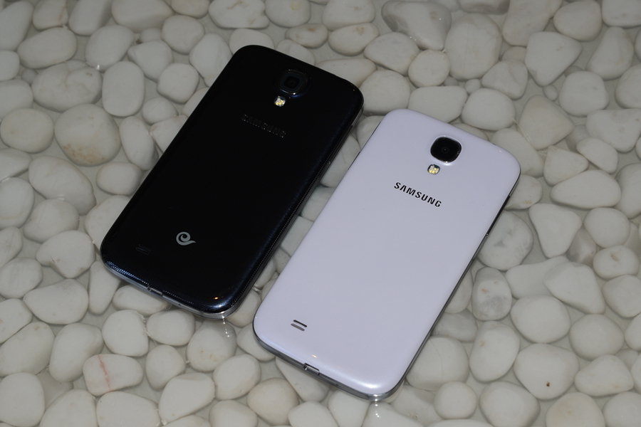 三星galaxy s4定制版真机图赏 移动版配骁龙600