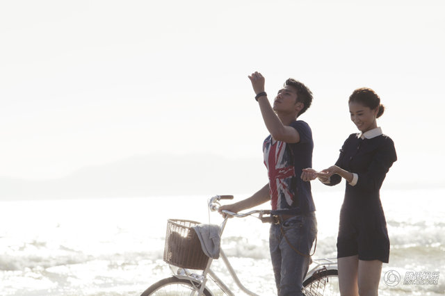 《爱的创可贴》首播告捷 “海湾组合”走红