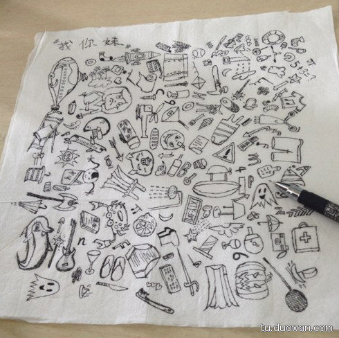 <em>真人版找你妹</em>成网络神图