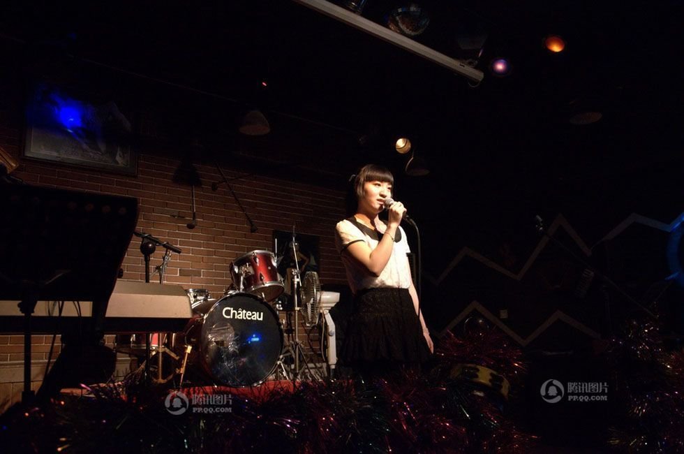 收入证明_酒吧歌手的收入