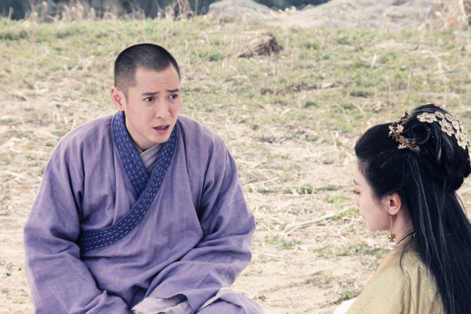 新版《天龙八部》曝剧照 韩栋英雄救美贾静雯