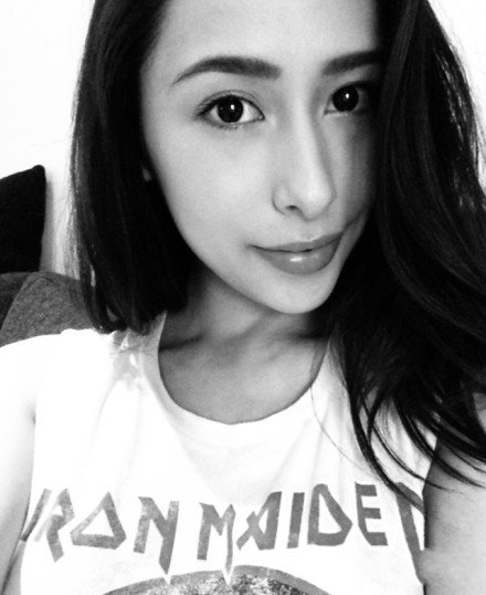 组图:柯震东 官三代 女友程颖婕绝美私房照曝光