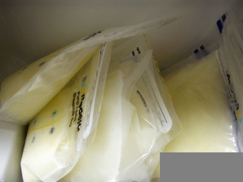 行走情色边缘:图揭成人奶妈行业潜规则