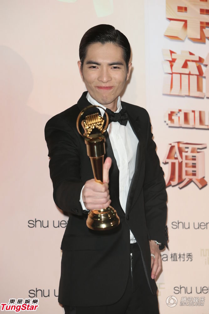 第24届台湾金曲奖"雨神"萧敬腾获最佳国语男歌手奖