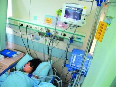 小夫妻“黑诊所”打吊针 致神志模糊病情加重_大申网_腾讯网