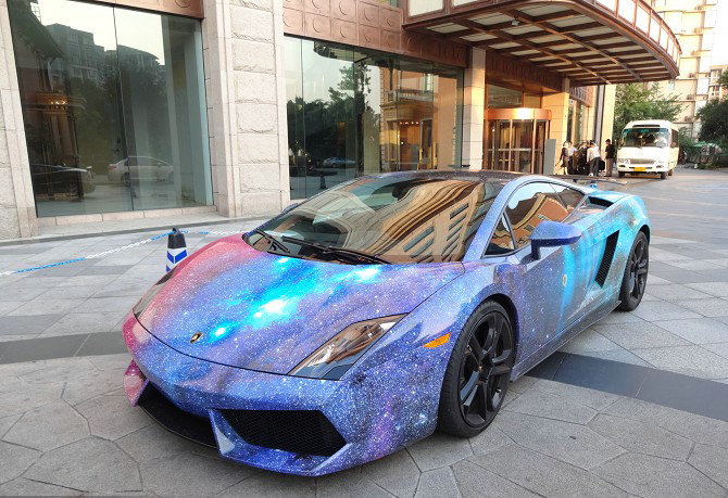 组图:爆强改装兰博基尼 幻影星空渐变亮眼