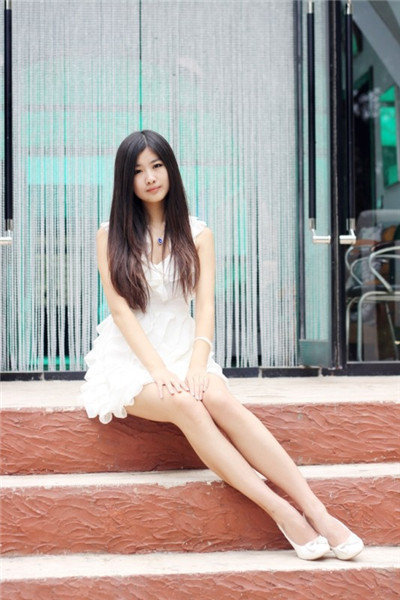 华西村人均收入_中国人人均身高(2)