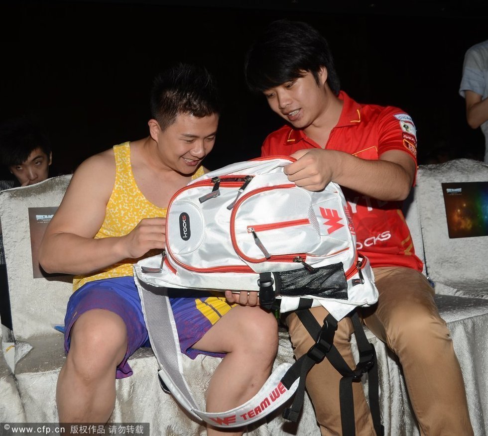 vr网球挑战赛_明星慈善电竞挑战赛