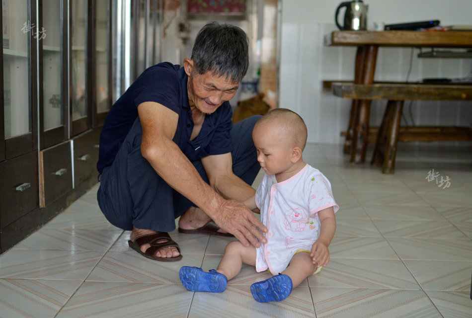 一个感人的故事、令人心痛的故事