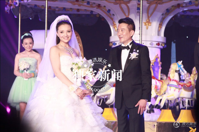 槿汐"孙茜大婚 红娘孙俪领甄嬛团道贺