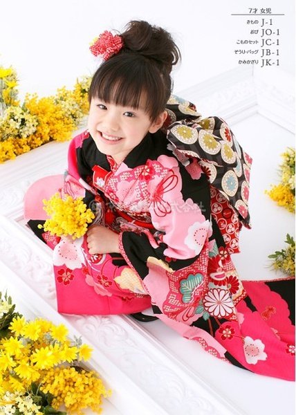 <em>环太平洋小姑娘</em> 芦田爱菜演绎日式和服风_中华