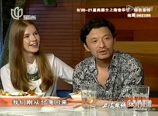 谢晖首度披露与洋<em>女友认识</em>经历