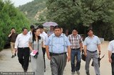 毛新宇歌唱《东方红》 助威《毛泽东三兄弟》