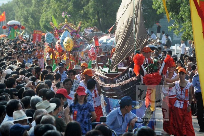 鄞州乡镇人口_...鄞州区咸祥镇锣鼓喧天,热闹非凡,来自该镇17个村和附近乡镇的