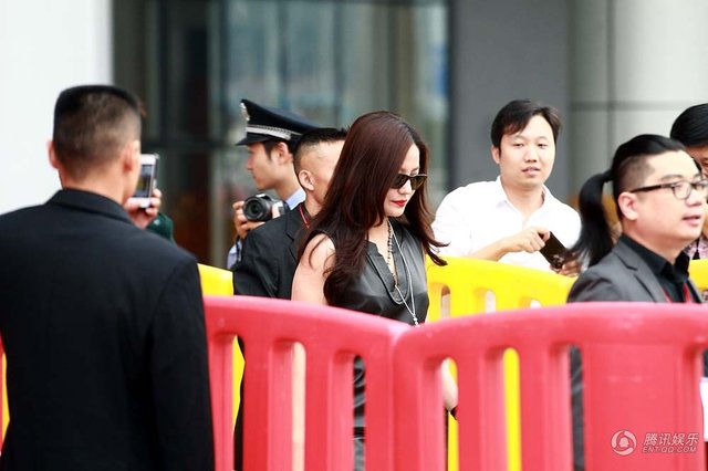 四个老虎表情猜成语(2)