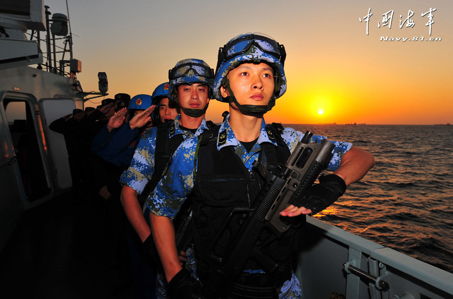 光影魅力------中国海军丽影