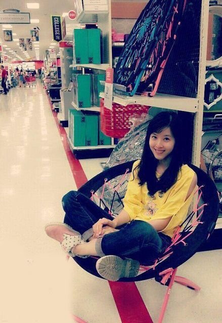 奶茶妹妹<em>纽约</em>校园遭窃微博诉苦 学霸前男友遭