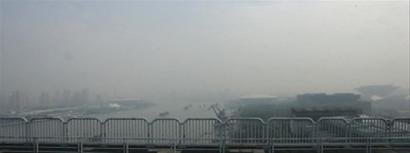 本月空气污染预报分为六等级 沪今明轻度污染
