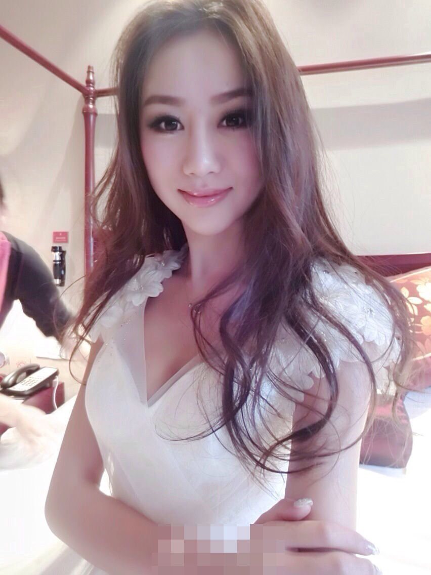 <em>车震</em>门国手娇妻曝COS照 被指太丑-游戏天地-