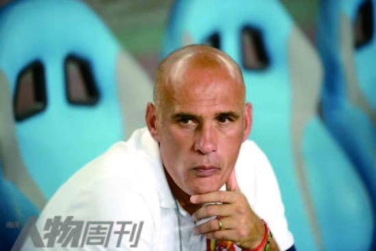恒大豪华教练组:受邀2014世界杯服务于意大利