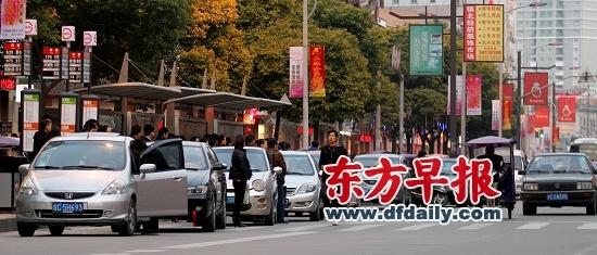上海黑车司机约超1.5万 衍生11种犯罪(图)