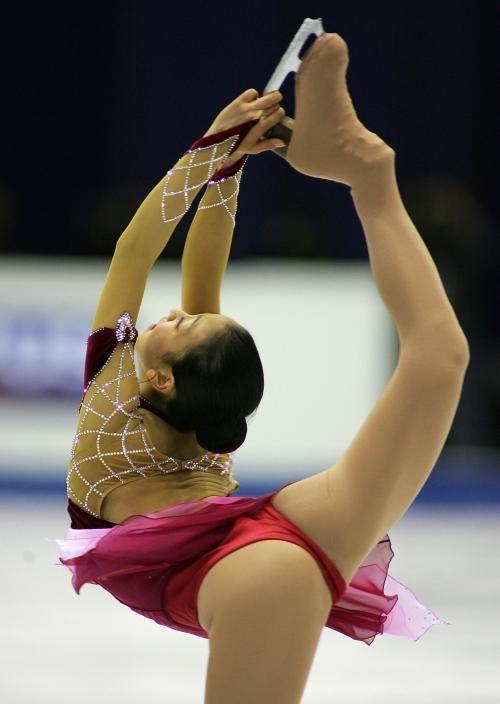 日本花滑女神浅田真央受邀进演艺圈处子照片叫价1亿图