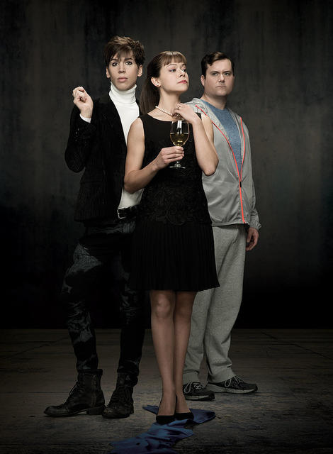 《黑色孤儿》第二季定妆照性感黑暗依旧(图)