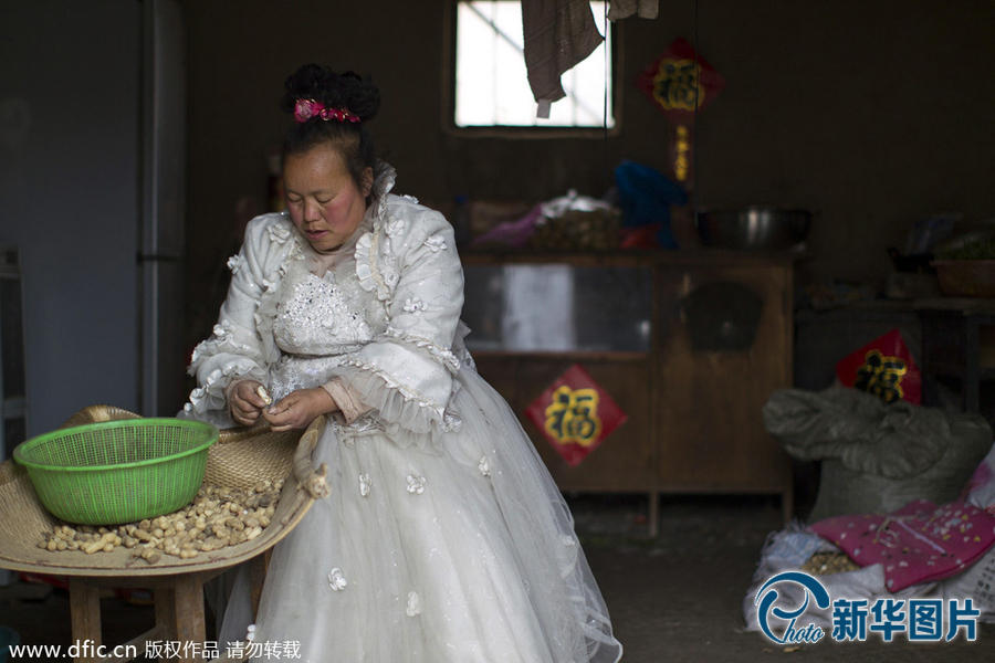 很老的婚纱_婚纱情侣头像