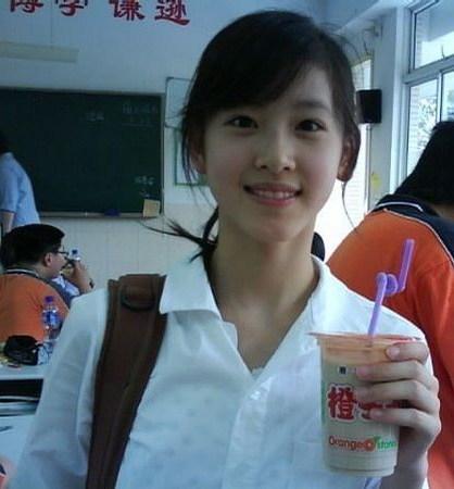 组图:<em>日本15岁</em>萝莉代言世乒赛 纯美胜奶茶MM