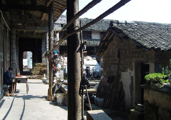 紫阆村人口_三溪村阆苑