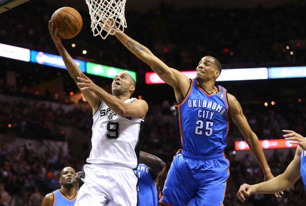 gdp季后赛_18年詹姆斯季后赛图片(3)