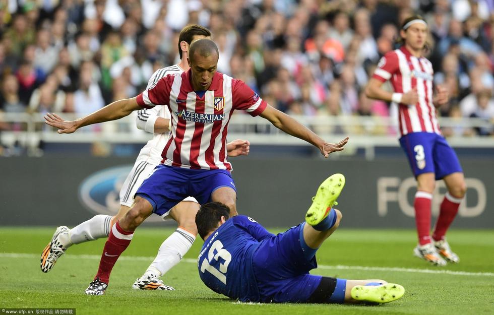 高清 欧冠决赛皇马VS马竞 卡西失球皇马落后图