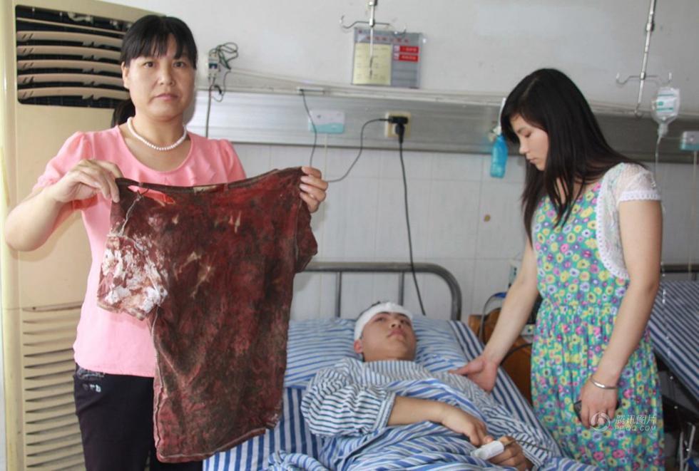 {7.5事件汉人杀维族}.