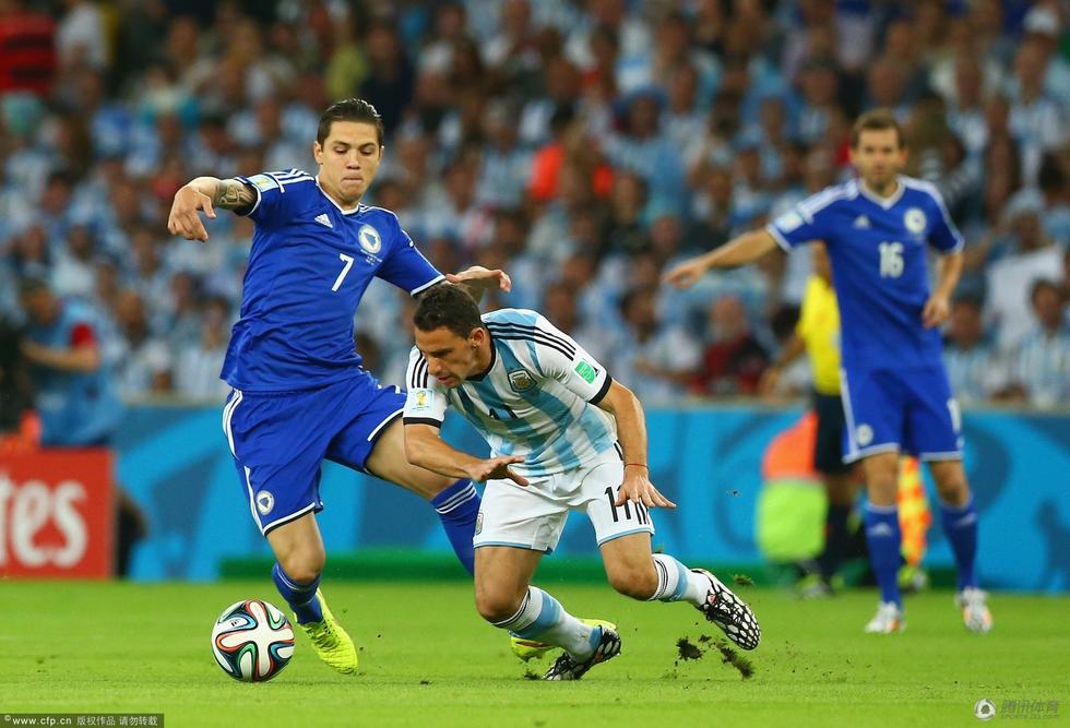 高清:阿根廷VS波黑 马拉卡纳球场打响-阿根廷