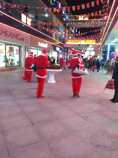 同晖麻辣街1月3日试营业 美味根本停不下来_频