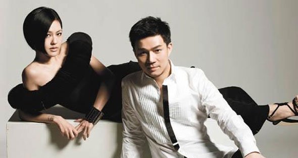 小S(生肖马)2014年绝处逢生,婚姻易有变数