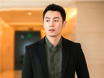 越有钱越低调的星男