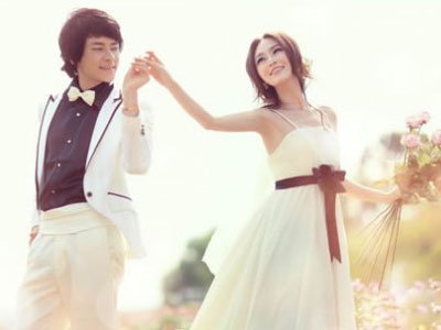 婚后注定扛家计面相