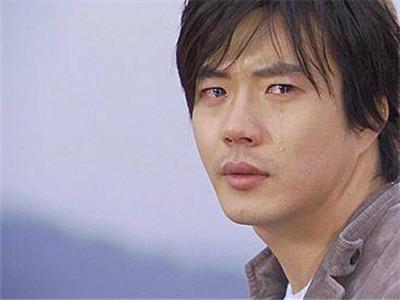 动不动落泪的星座男