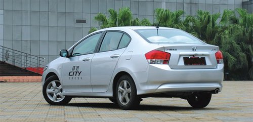 居家男人 锋范1.5L自动挡长途试驾