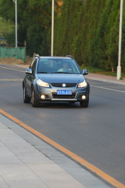 更强动力更低油耗 腾讯试驾SX4 1.8手动