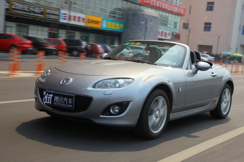  Լ09ԴMX-5