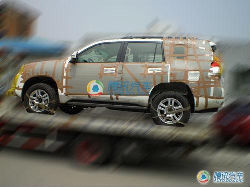 转曝一汽丰田国产新款普拉多清晰谍照 与中东