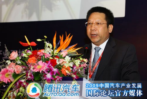 五菱集团董事长_五菱宏光mini(2)