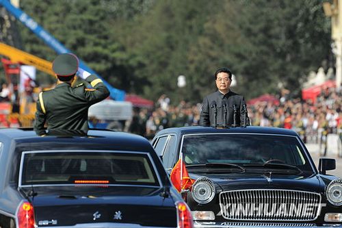 红旗精神:浓缩在检阅车上的“中国尊严”