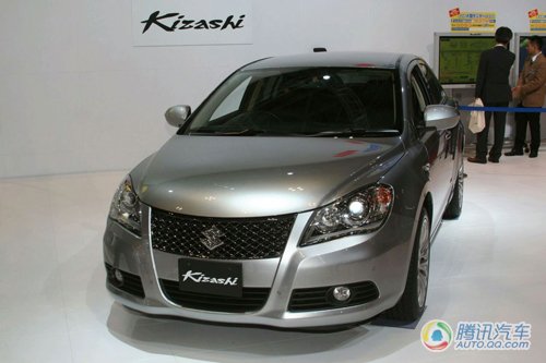 铃木发布2010款Kizashi轿车 提供智能四驱