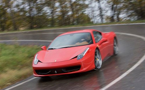 ³ɫ Լݷ 458 Italia