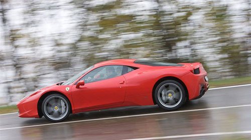 ³ɫ Լݷ 458 Italia