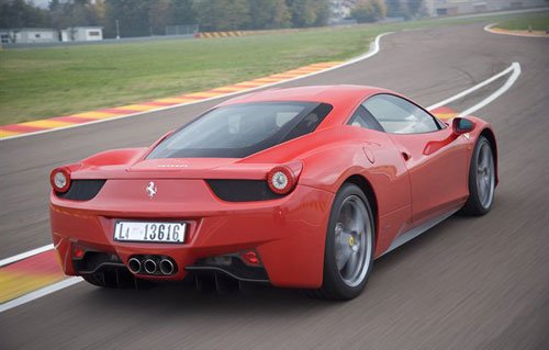 ³ɫ Լݷ 458 Italia