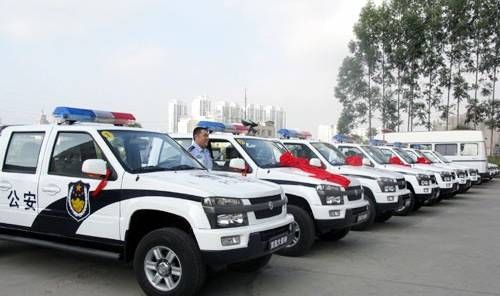 22辆黄海大柴神皮卡成南宁交警执法车_企业营销